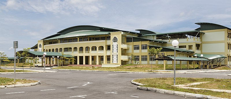 File:Papar Sabah SMK-Pengalat-Papar-01.jpg