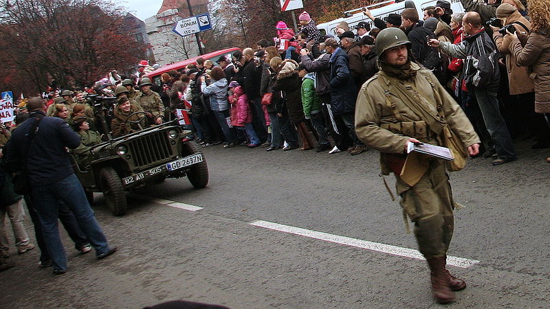 File:Parade of Independence in Gdańsk during Independence Day 2010 - 030.jpg