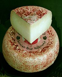 Pecorino Rosso volterrano one quarter on whole Pecorino Rosso Volterrano one Quarter on whole TOTAL.jpg