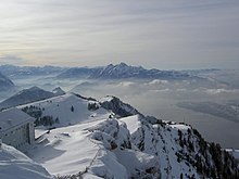 Blick von der Rigi 1798 m ü. M. auf den Pilatus bei Luzern 2129 m ü. M.