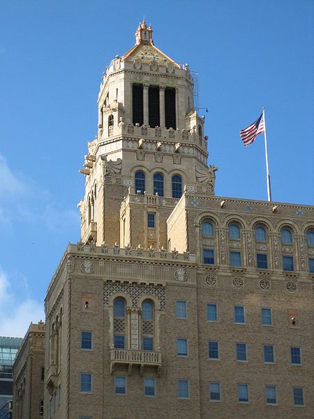 File:Plummer bldg mayo 4988.jpg