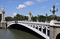 Pont Alexandre III sett fra Seinens venstre bredd Foto: Moonik