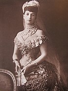 Queen Alexandra in choker