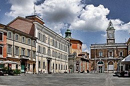 Piazza di Populo yn Ravenna