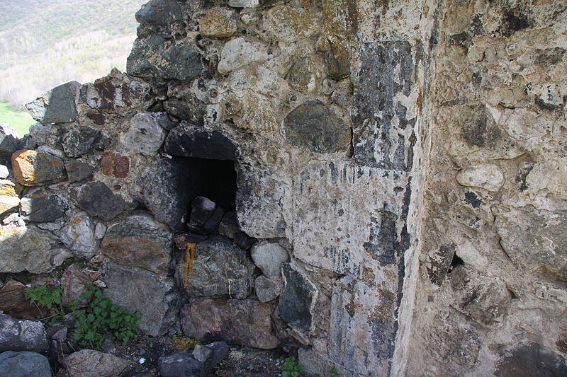 File:Red or Mkher Monastery 61.jpg