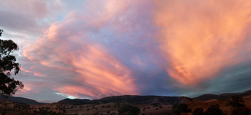 File:Reflected sunset panorama.jpg