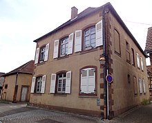 Ecole (XVIIIe) puis logements, 10 rue des Juifs