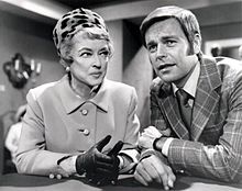 Robert Wagner and Bette Davis - It Takes a Thief, Season 3, Episode 17 (Touch of Magic) - 1970.jpg