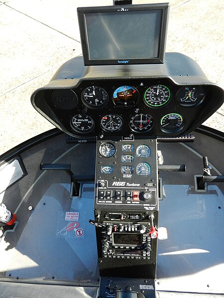 R66 Cockpit controls