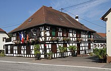 File:Roppenheim-30-Auberge_a_l'Agneau-gje.jpg