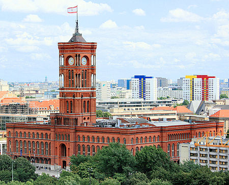 Rotes Rathaus Berlin klein