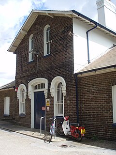 <span class="mw-page-title-main">Rowlands Castle railway station</span> Railway station in Hampshire, England