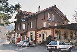 Bahnhof Bern Weissenbühl an der Südbahnhof­strasse (2003)