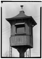 Miniatuur voor Bestand:SOUTH ELEVATION, DETAIL WITH WINDOW - Delaware, Lackawana and Western Railroad, Crossing Guard House, Central Avenue at Pendleton Street, Cortland, Cortland County, NY HABS NY,12-CORT,7A-2.tif