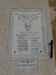 Monument aux morts.