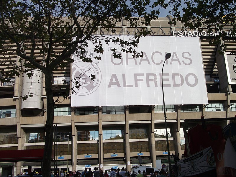 File:Santiago Bernabéu Stadium, September 2014 03.JPG