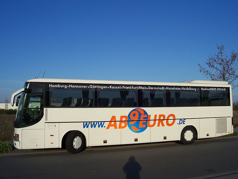 File:Setra S 315 GT-HD 100 9689.jpg