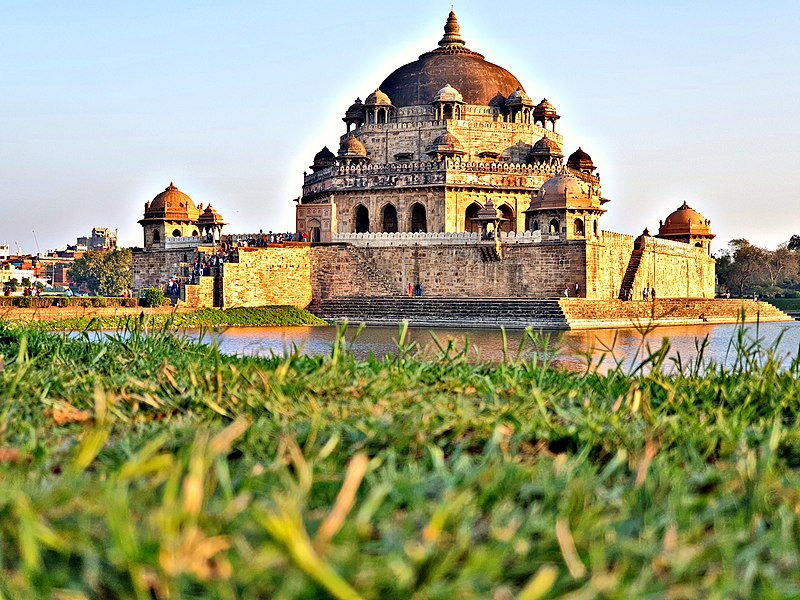 File:Sher Sah Suri Tomb.jpg