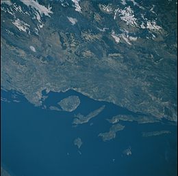 Središnja Dalmacija i zap. Hercegovine. STS106-703-26 3.JPG