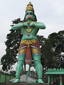 Hindu deity Hanuman statue at Malai Sri Subramaniar Temple. Sri Hanuman at Batu Malai Sri Subramaniar Temple.jpg