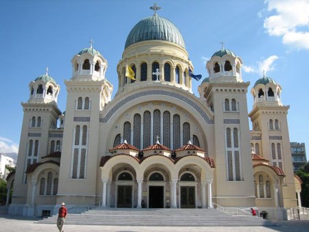 Tập_tin:St_Andrew_of_Patras_Greek_Orthodox_Cathedral_in_Patras,_Greece.jpg