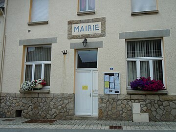 Ficheiro:St_Caradec_Trégomel_mairie.JPG