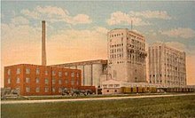 North Dakota Mill and Elevator postcard, ca. 1922 State Mill, Grand Forks, ND 1915.JPG