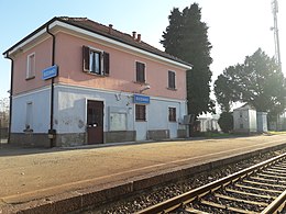 Gare de Sizzano - côté voie.jpg