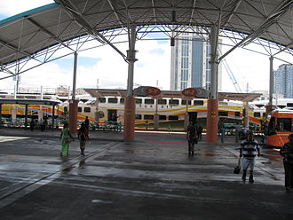 The station was built for quick transfer between the bus bays and Sunrail platforms SunRail Lynx Central Station.jpg