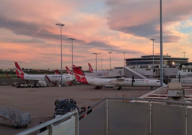 File:Sydney Airport T3 Regional.jpg