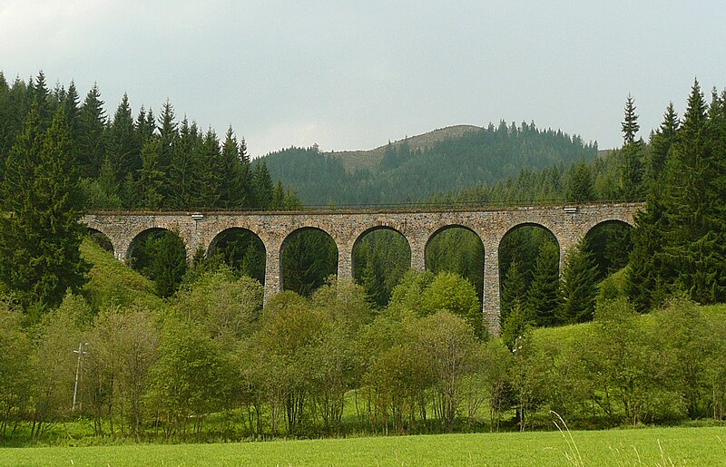 File:Telgart Viaduct 40352.jpg