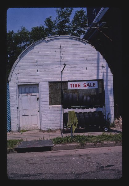 File:Tire Sale Building, Greenwood Road, Shreveport, Louisiana LCCN2017704205.tif