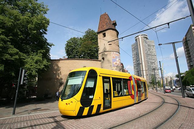 Tram-train — Wikipédia