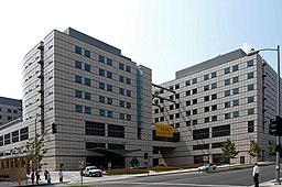 Trung tâm Y tế Reagan của UCLA