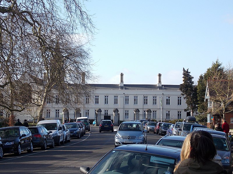 File:View of Edward Aleyn House from Dulwich Park - geograph.org.uk - 3311655.jpg