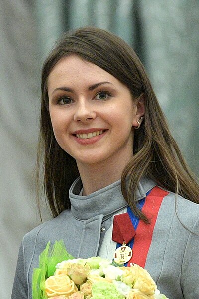 File:Vladimir Putin with Pyeongchang winners 01 (cropped).jpg