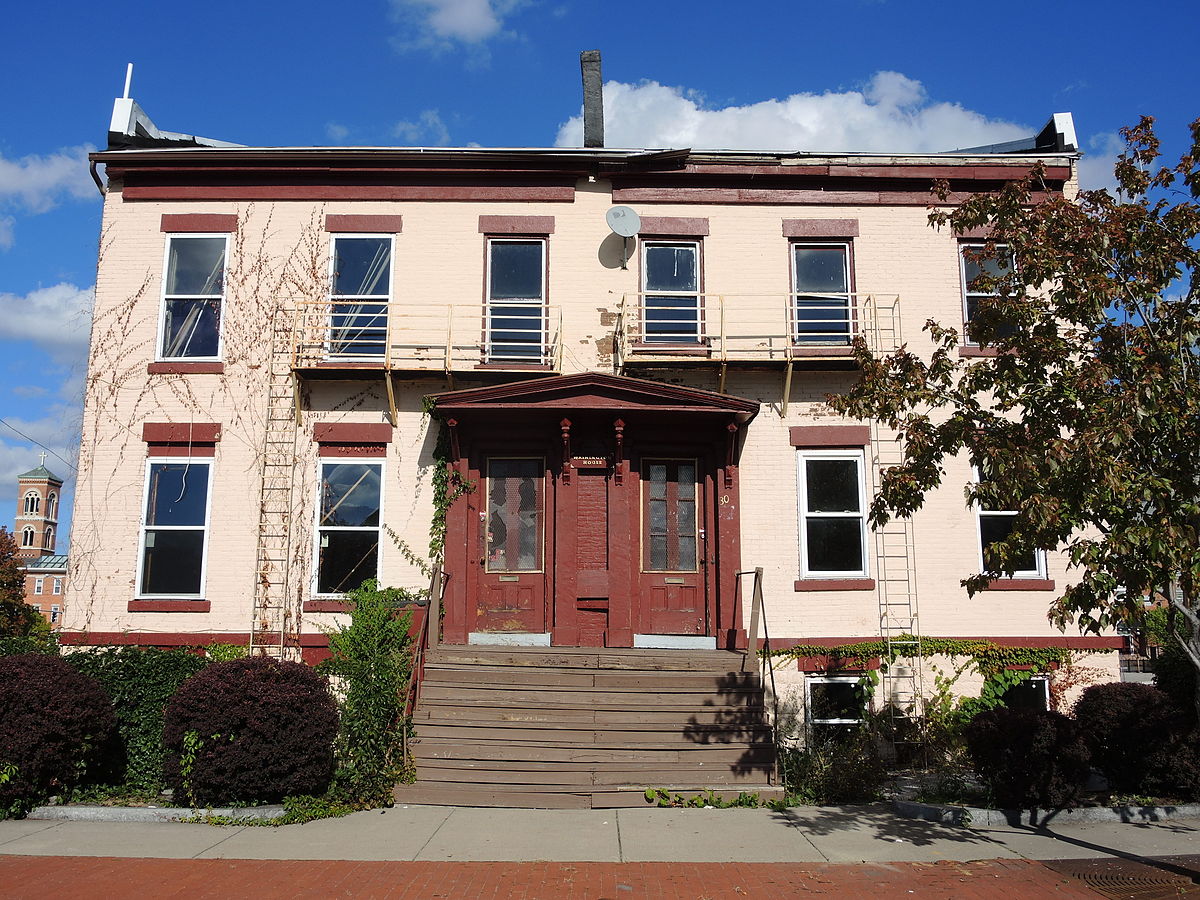 Улица сира. Washington Street. American Rowhouse.