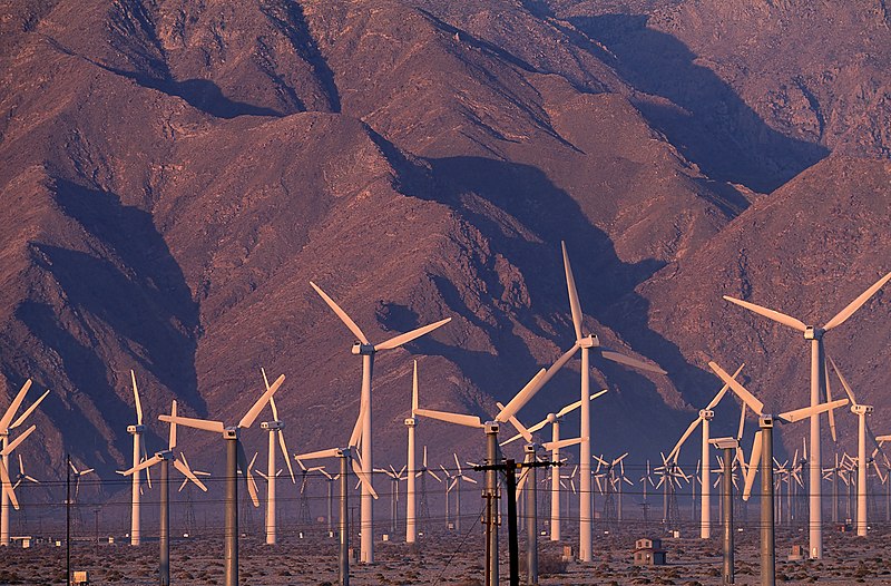 File:Wind turbines 3651.jpg