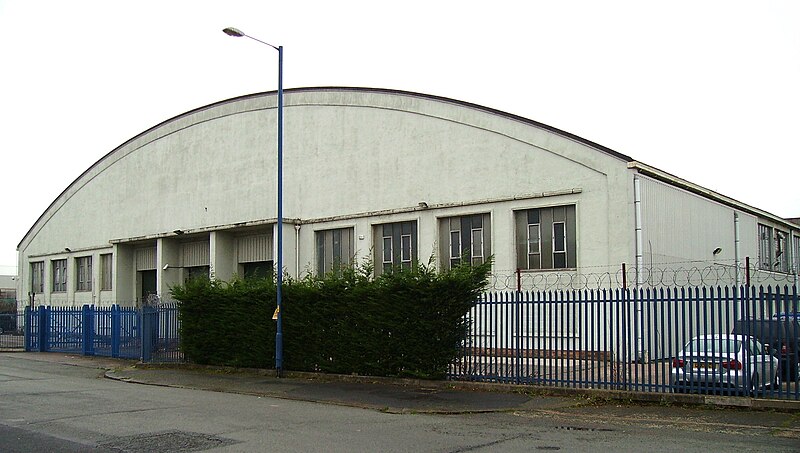 File:Wythenshawe Bus Garage 8.JPG