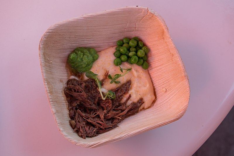 File:Zinfandel-Braised Wagyu Beef (28278024112).jpg