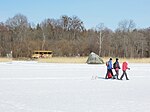 Östra Holmen, södra sidan med badhytter, vintertid