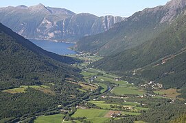 Øksendal mit Blick auf den Sunndalsfjord