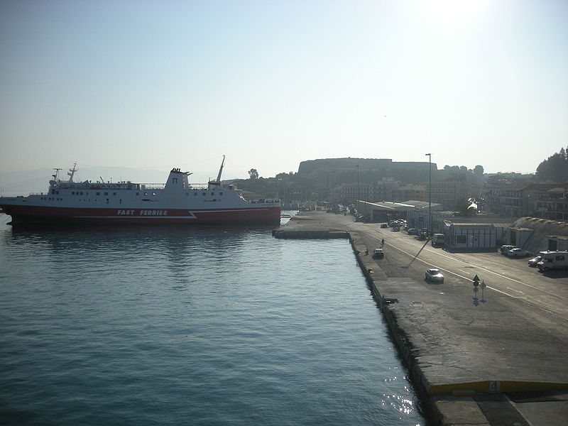 File:Νέο Λιμάνι 1.jpg