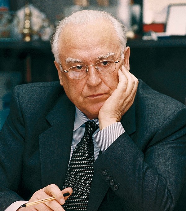 Viktor Chernomyrdin, the 29th prime minister of Russia (1st chairman of the Government of the Russian Federation)