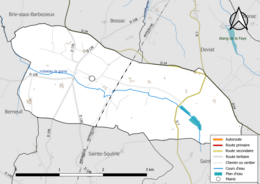 Carte en couleur présentant le réseau hydrographique de la commune