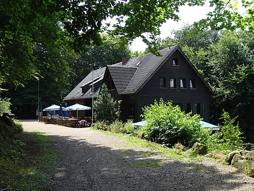2012 Pfälzerwald 277 Wanderheim Dicke Eiche