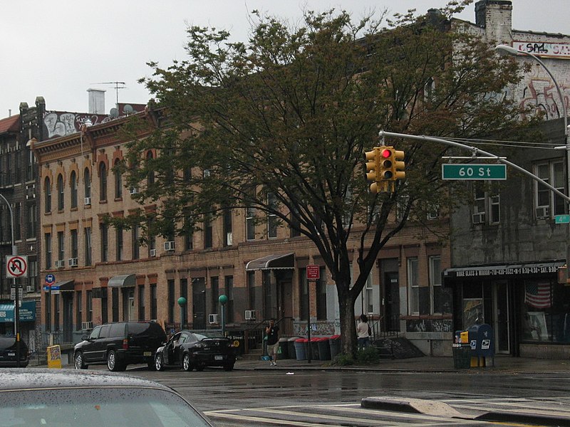 File:4thAve60thStreet.JPG