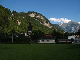 6021 - Meiringen - Pitch dan Evangelisch-Reformierten Kirche.JPG