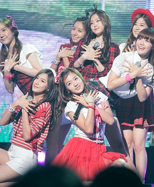 File:A Pink at the GSL Season 5 Code S Final Performance, 10 September 2011 03.jpg