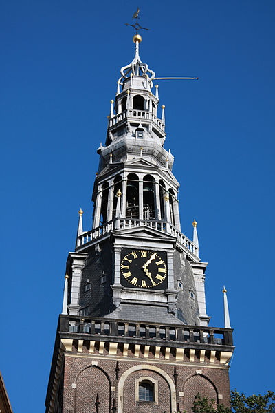 File:A clock in Amsterdam.jpg